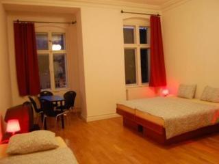 Goldmarie 3*